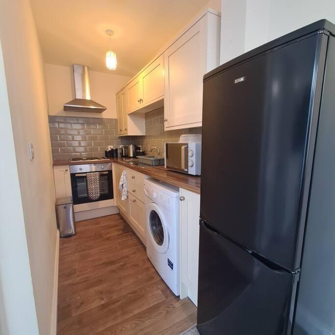 Groundfloor One Bedroom Apartment Ryde  Bagian luar foto